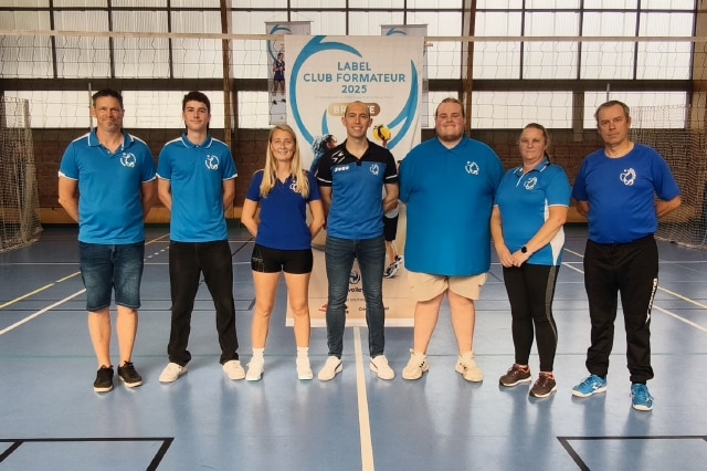 entranieurs-volleyballderoncq-2025-2026-(640 px)