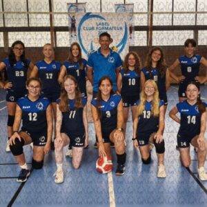 M15-feminine-volleyballderoncq-v2-2025-2026-(640 px)